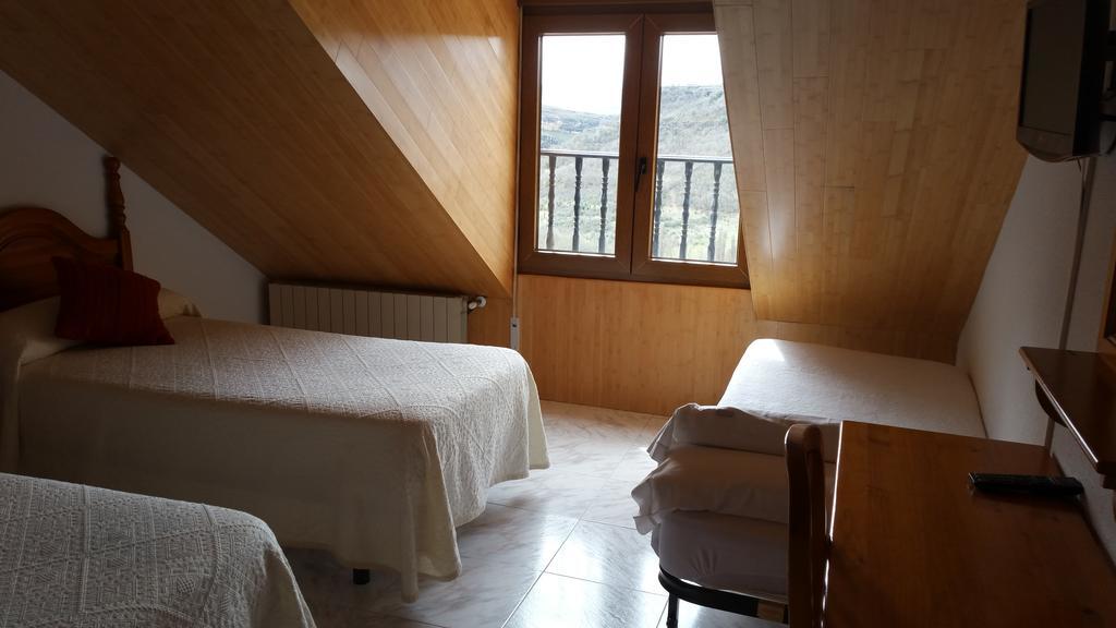 Hostal El Panadero Sepúlveda Exterior foto